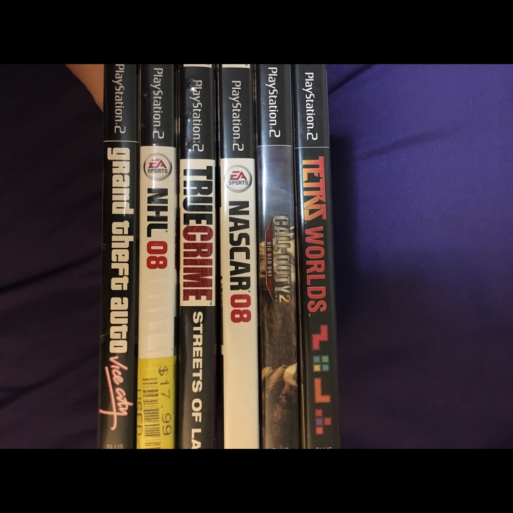 PS2 games. - Picture 2 of 3